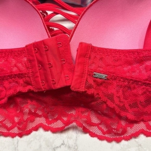 VS PINK Push-Up Red Bra - Size Medium - Picture 7 of 11